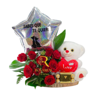 Base con 12 Rosas Rojas, Chocolates Ferrero y Peluche