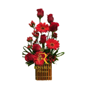 Arreglo de Rosas y Gerberas Naturales