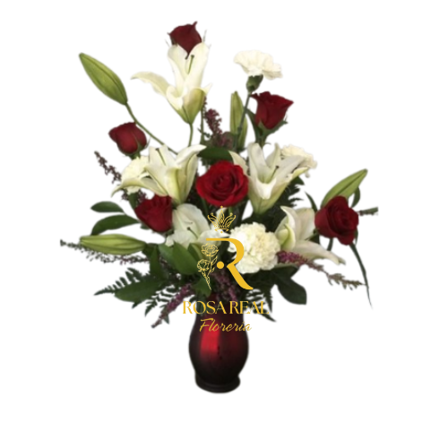 Elegancia y Pasión de Rosas Rojas, Lilium y Claveles
