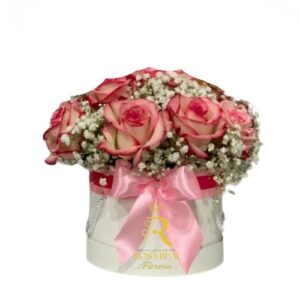 Box delicado de rosas rosada
